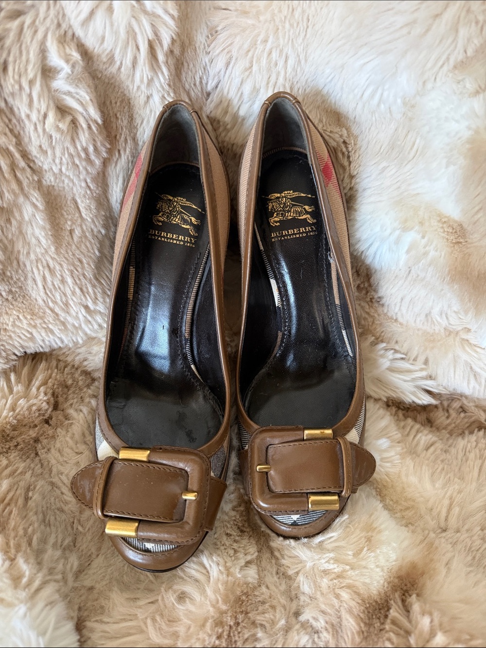 Burberry Tan Brown Check Leather Buckle Heels